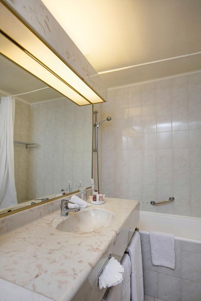 Hotel Juliana 4*